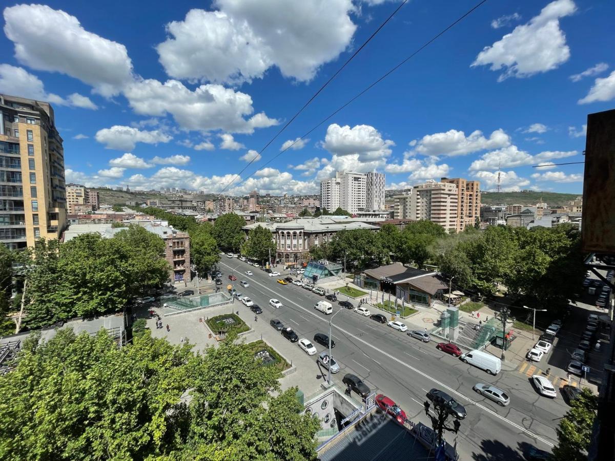 Panorama Apartments Jerevan Exteriör bild